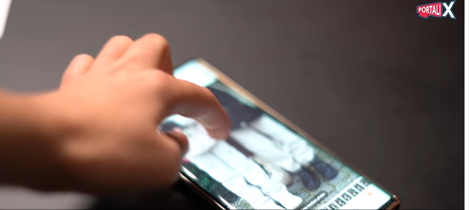U diagnostifikuam me mungesë të hormonit për rritje por por presin për të marrë ilaçin