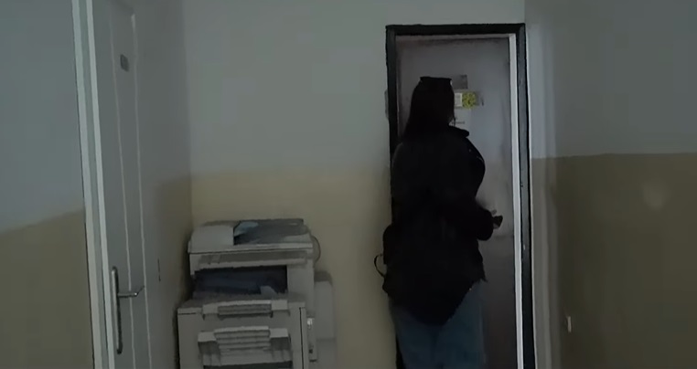 “Një mësues jep tri lëndë, s’është i aftë për asnjë”